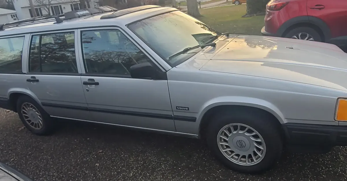 Used Car Of The Day: 1993 Volvo 940 Turbo Wagon