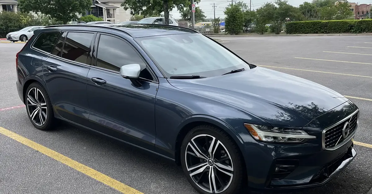 Used Car Of The Day: 2020 Volvo V60 T5 R-Design