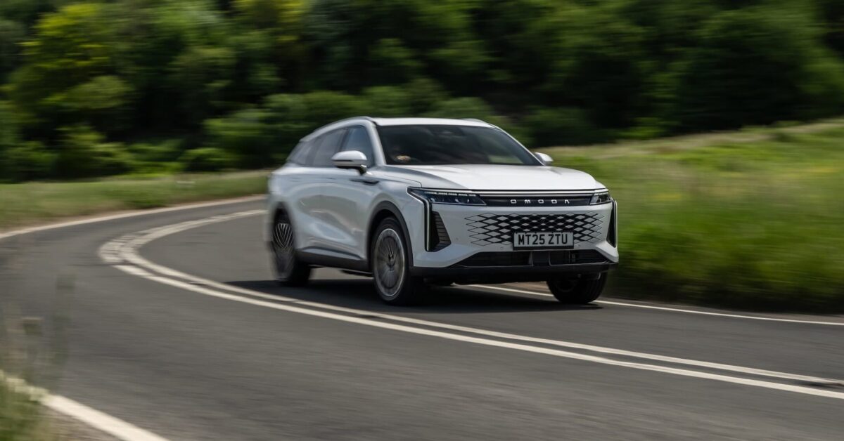 Omoda 9 review 2026 | New car reviews