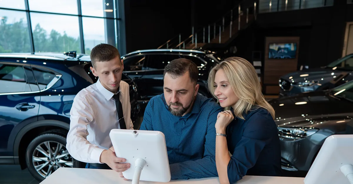 Analysts Predict New Vehicle Sales to Fall Over 3 Percent in February