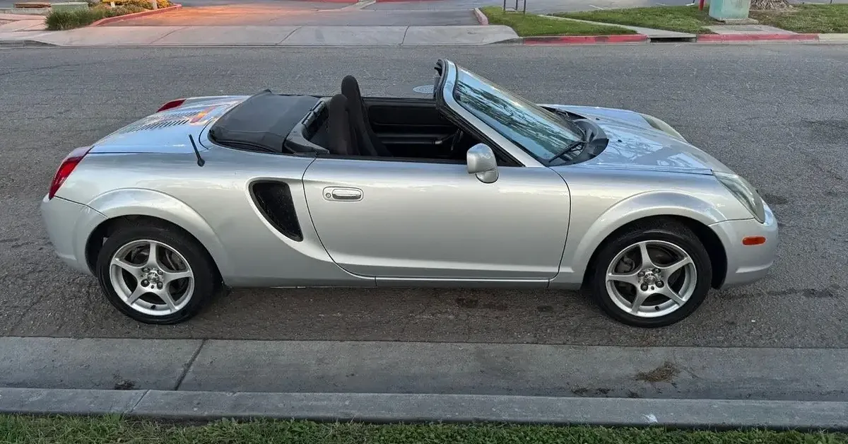 Used Car Of The Day: 2005 Toyota MR2 Spyder