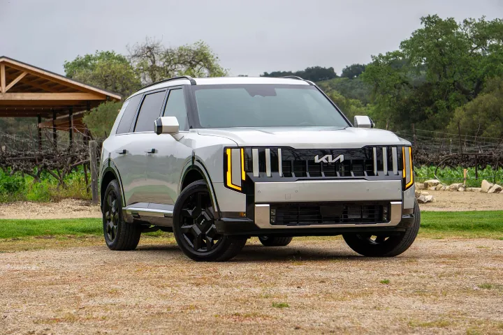 2027 Kia Telluride Review — An Impressive Ride On and Off Pavement