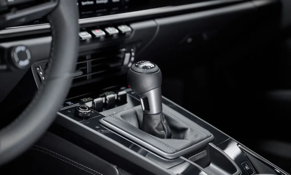 Porsche patent’s Koenigsegg-style manual shifter for auto transmission