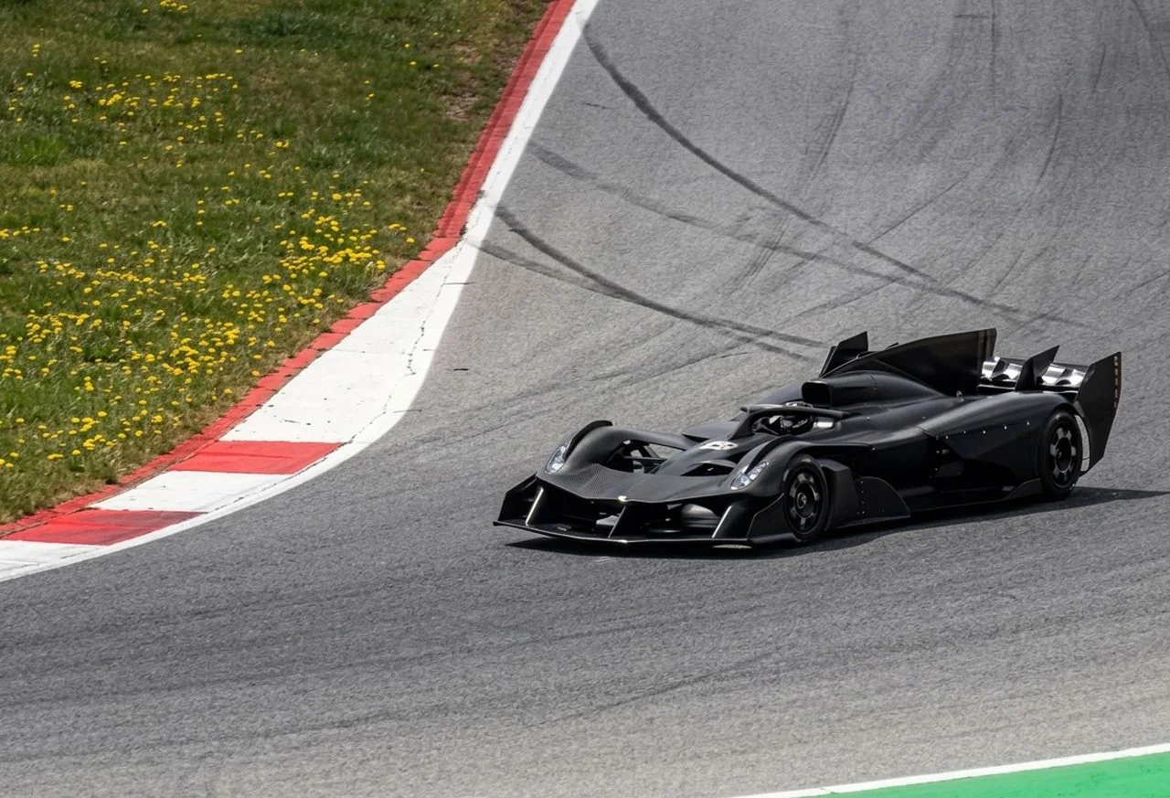 Aston Martin’s single-seater hypercar caught screaming with spine-chilling intensity