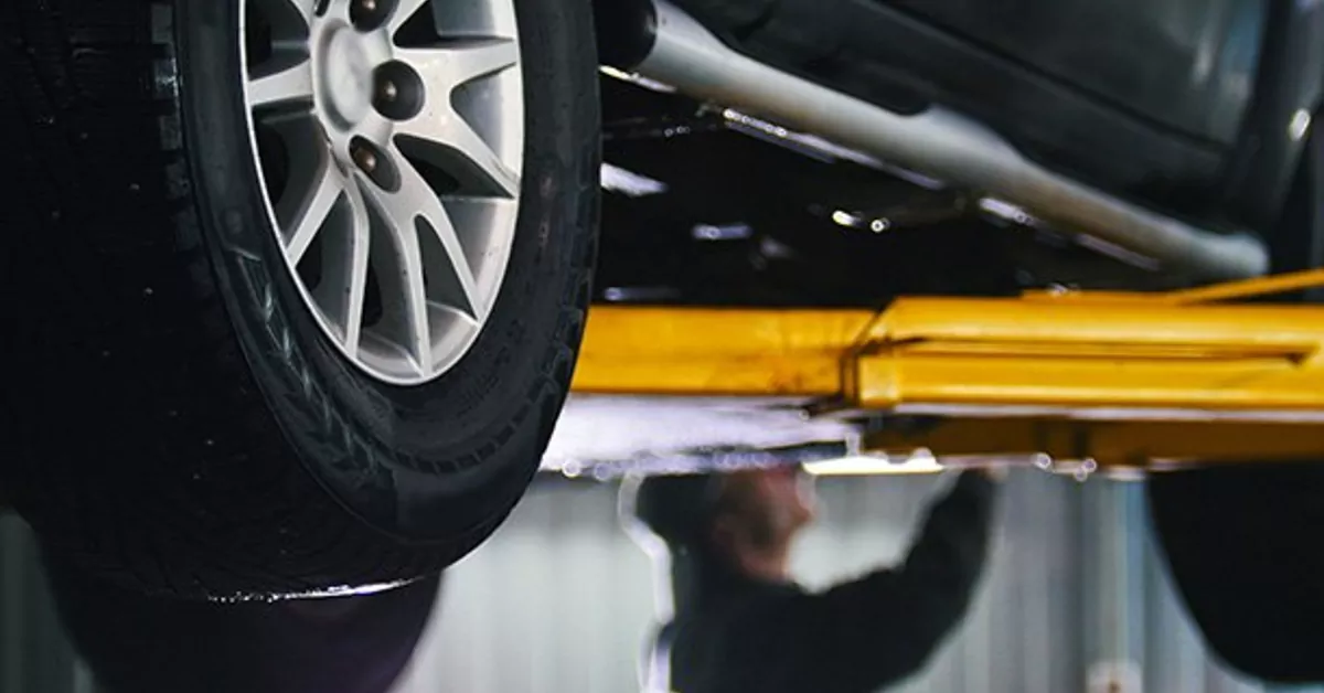 Best Car Lifts for a Home Garage: Chrome, Lift You Up