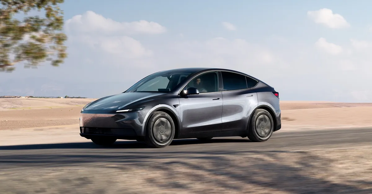 Tesla Contemplates Product Line Expansion with Small Ute