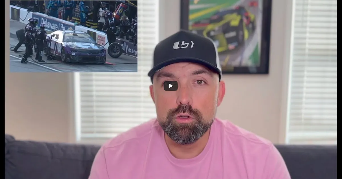 Bozi Breakdown #8: Pit Lane Drama at Darlington
