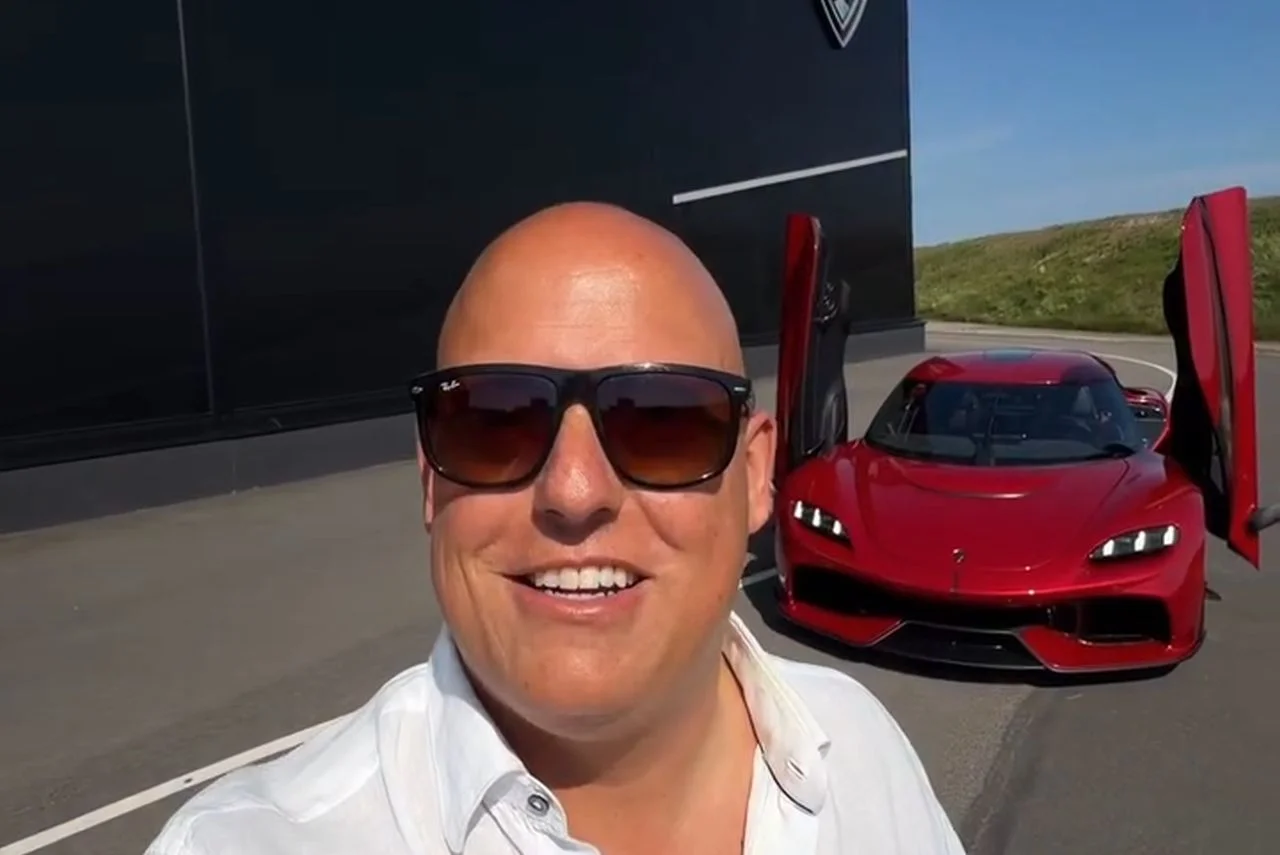 First customer Koenigsegg Gemera rolls off the assembly line