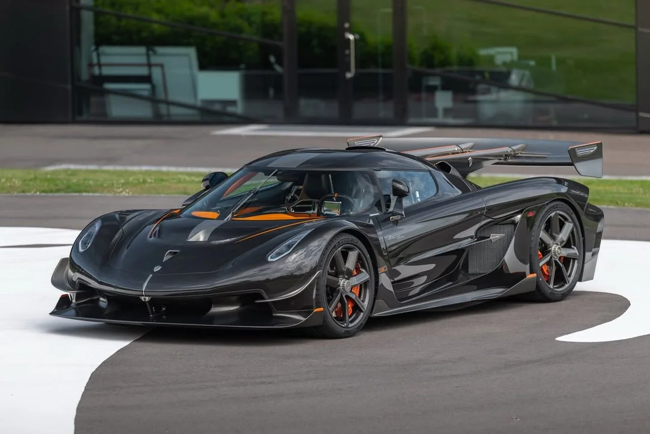 First customer Koenigsegg Sadair’s Spear is headed to the USA